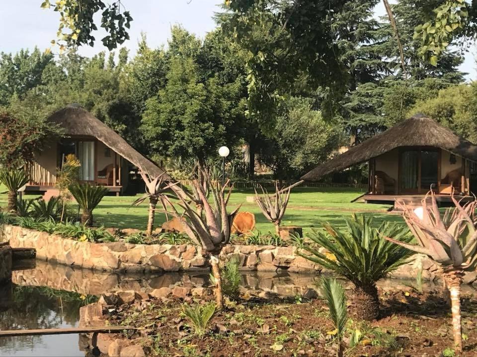 Nkanga Lodge Accommodation & Venue เคมป์ตัน พาร์ค ภายนอก รูปภาพ